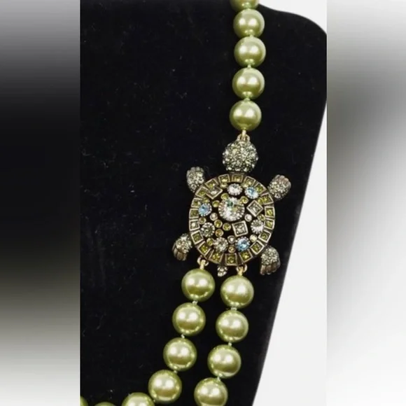 Heidi Daus Green Glass Pearl Necklace w/ Turtle Pendant & Clip-On Earrings Set - Picture 2 of 6